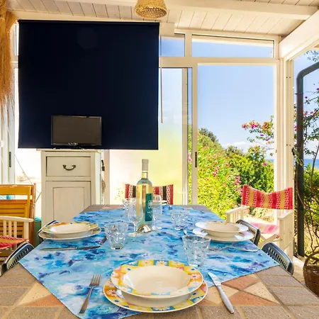 Casa Olivastro * Стинтино